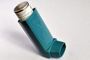 Asthma Inhalers 101: A Quick Guide on Asthma Inhaler Types, Ingredients, and How To Use Them